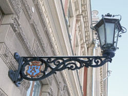 kaupungintalon_ulkovalo_kuva_leena_lyysaari.jpg kaupungintalon_ulkovalo_kuva_leena_lyysaari.jpg